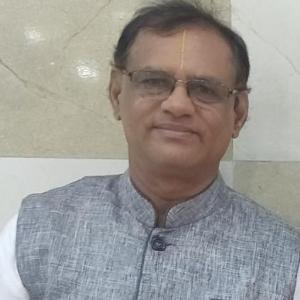 Suresh P R image