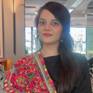 Zainab Zaheer image