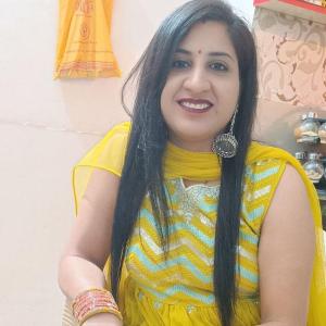 Urvashi Barawal image
