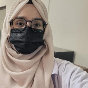 Hira Zahid image