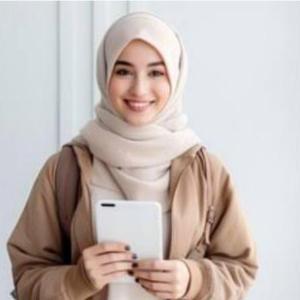 Maryam Khan image