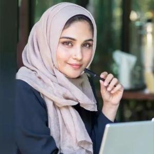 Asma Wazir image