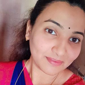 Komal Kale image