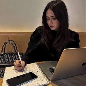 Madiha image