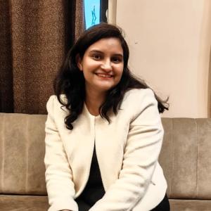 Dr Meenakshi image