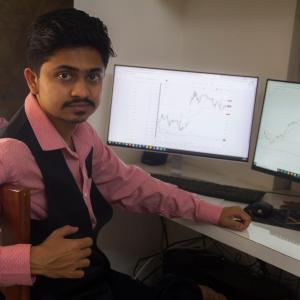 Anish Dixit image