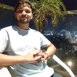 Vivek Singh image