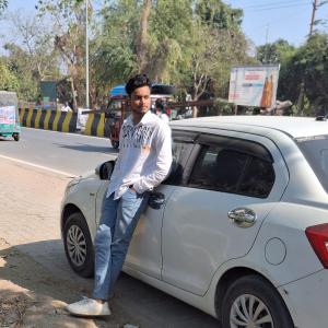 Ravi Yadav image