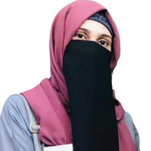 Iqra Rashid image