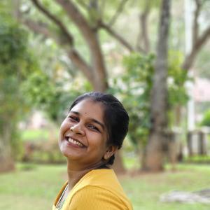 Nikhitha image