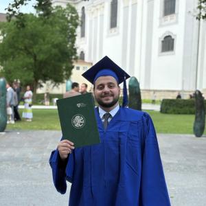 Amr Abdelkader image