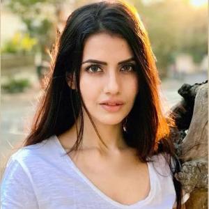 Divya image