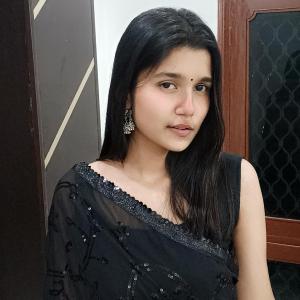 Aashi Dixit image