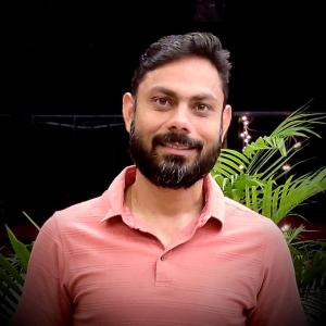 Vk Tiwary image