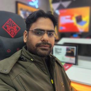 Vijay Kewlani image