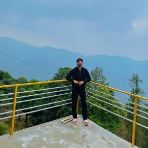 Shashi Kumar image