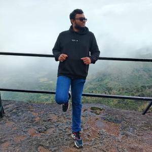 Navomya Dilshan image