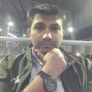Rahul Mishra image