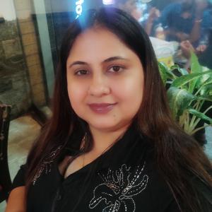 Dr Gayatri - Shree Krishna Cdc image