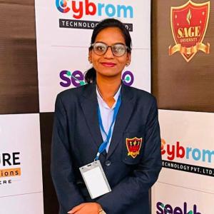 Shivani Barya image