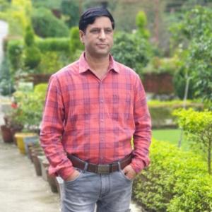 Vinod Sir image