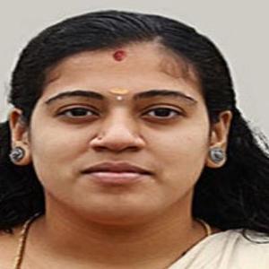 Simi B image