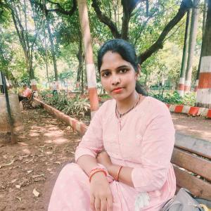 Komal Sharma image