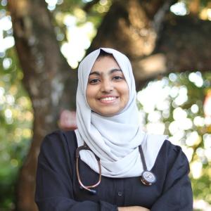 Dr Henna Beevi image