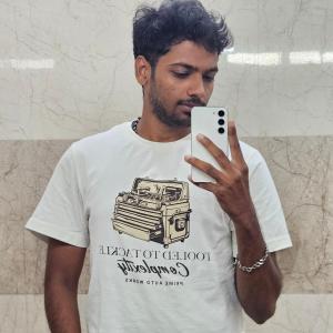 Velan Sivakkumar image