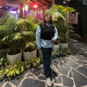 Yashika Kapoor image