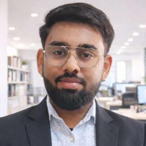 Akshat Gupta image