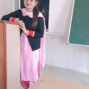 Sapna Thakur image