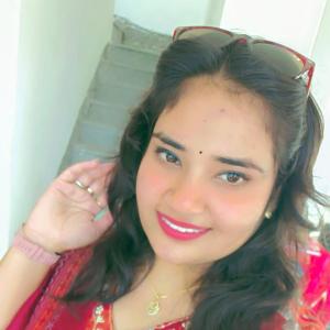 Anushka Sain image