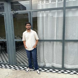 Akshat Saxena image