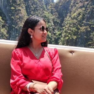 Ayushi image