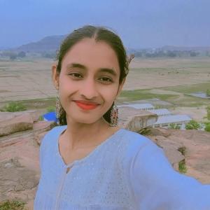 Smriti Yadav image