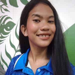 Liza Yanez image