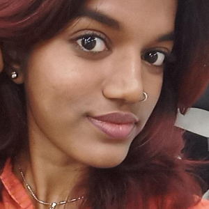 Aananthi Sureshkumar image